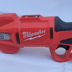 Milwaukee M12 Pruning Shears $110