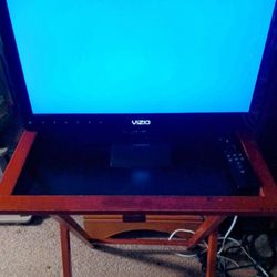 24 Inch Vizio Gaming Monitor W/ Controller 