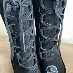 Bearpaw women’s boots