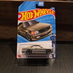 Hotwheels 89 Mercedes Benz 560