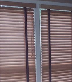 8 - Brown Wood Blinds Size = 36×73