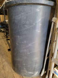 Water tank For Grow House, Garden, Or Greenhouse