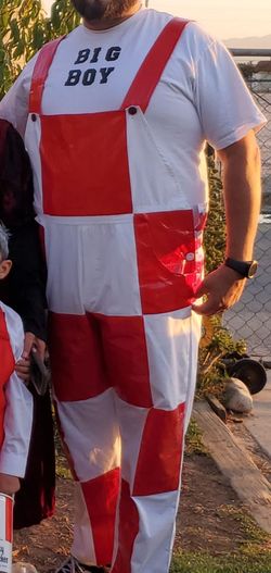 Bobs big boy costume