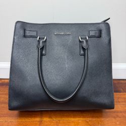Michael Kors Black Saffiano Tote