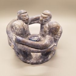 CIRCLE OF 4 FRIENDS CANDLE HOLDER