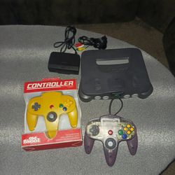 Nintendo 64 With Controllers