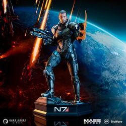 Dark Horse Mass Effect Commander John Shepard 1/6 Scale Statue