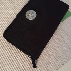 Vera Bradley Turn Key Wallet Black NWT