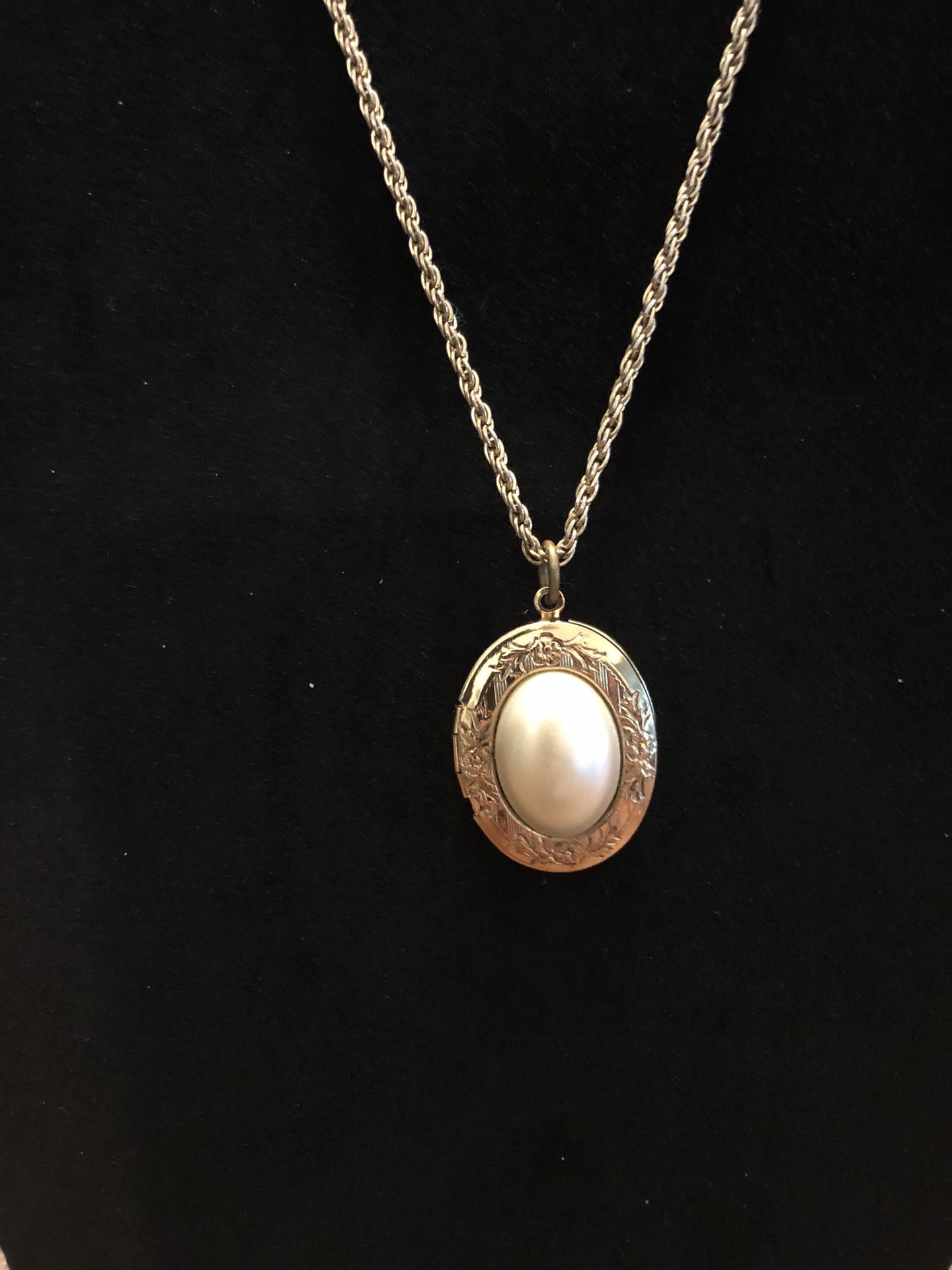 GoldTone Faux Pearl Locket