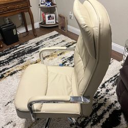 White Office Chair- Like New- $25