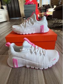 Women’s Nine Free Metcon 6 Training Shoes - White Pink - Size 8, 9