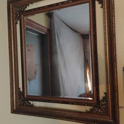 2 Gold Fram Mirror S