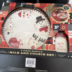 FAO SCHWARZ SANTA COOKIES AND MILK