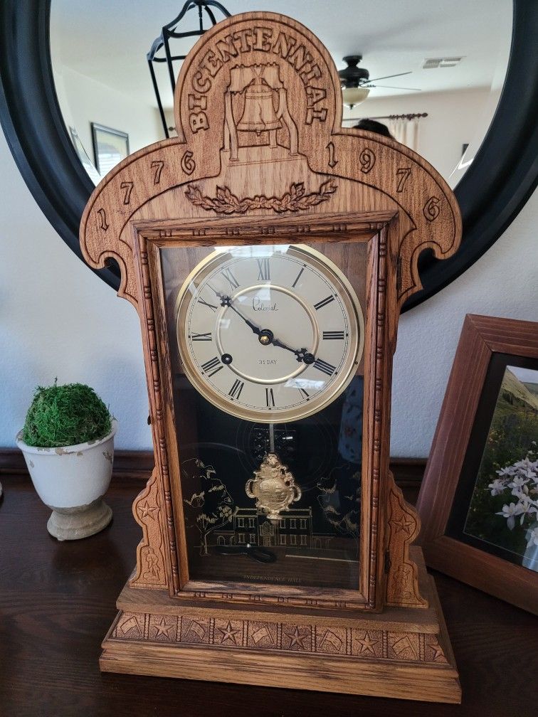 Colonial Mantel Clock for Sale in Phoenix, AZ OfferUp