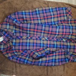 New Plaid Botton Up Woman's Shirt