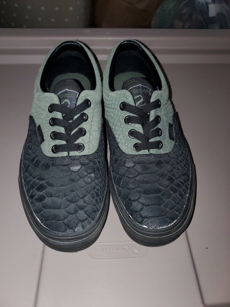 Vans X Harry Potter Slytherin (Mens 5.5/Womens 7)
