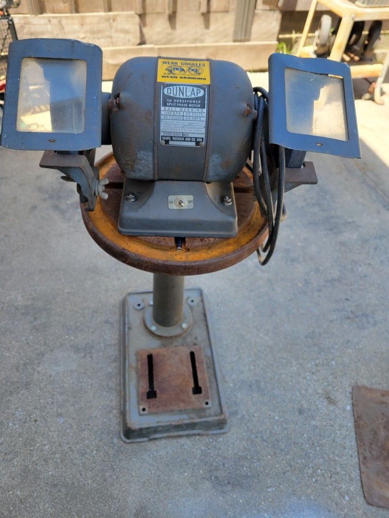 Vintage Dunlap 1/4 Horsepower Split Phase Motor Ball Bearing Grinder.