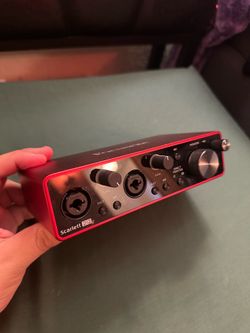 Focusrite Scarlett 2i2 (3rd Gen)
