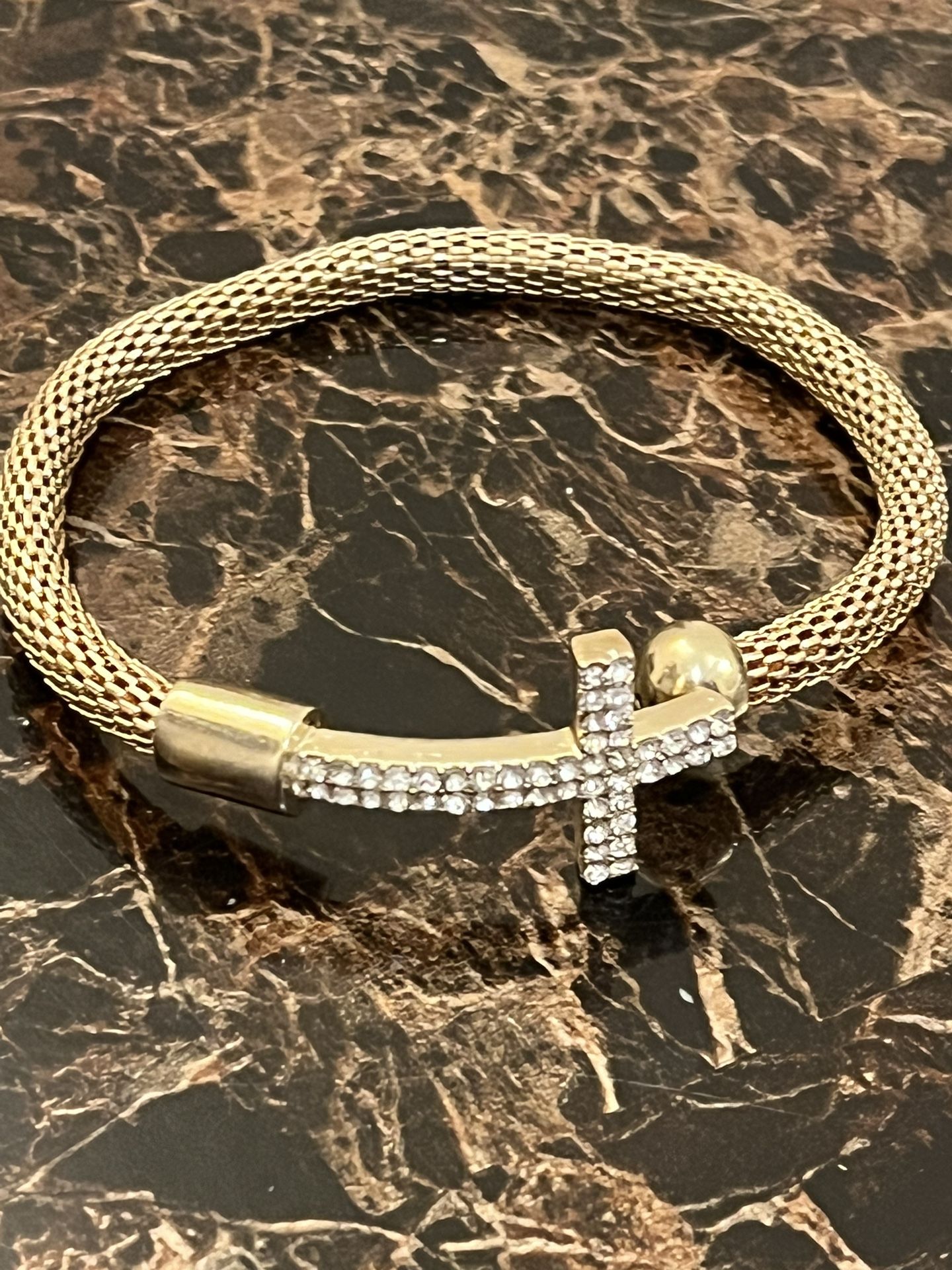 Beautiful Rhinestone Cross Bracelet 