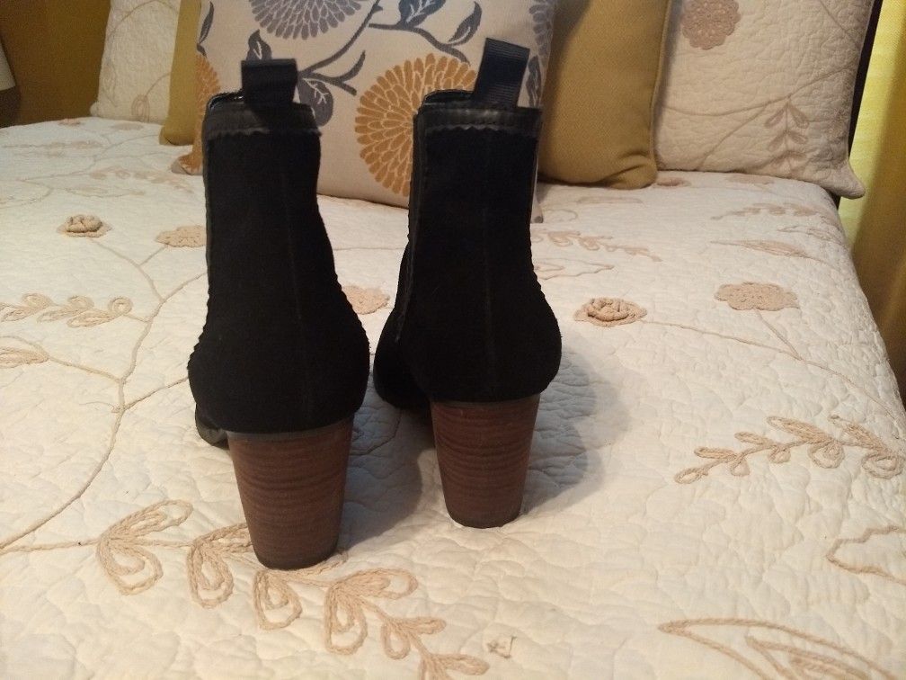 American Eagle Boots