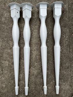 4 Legs