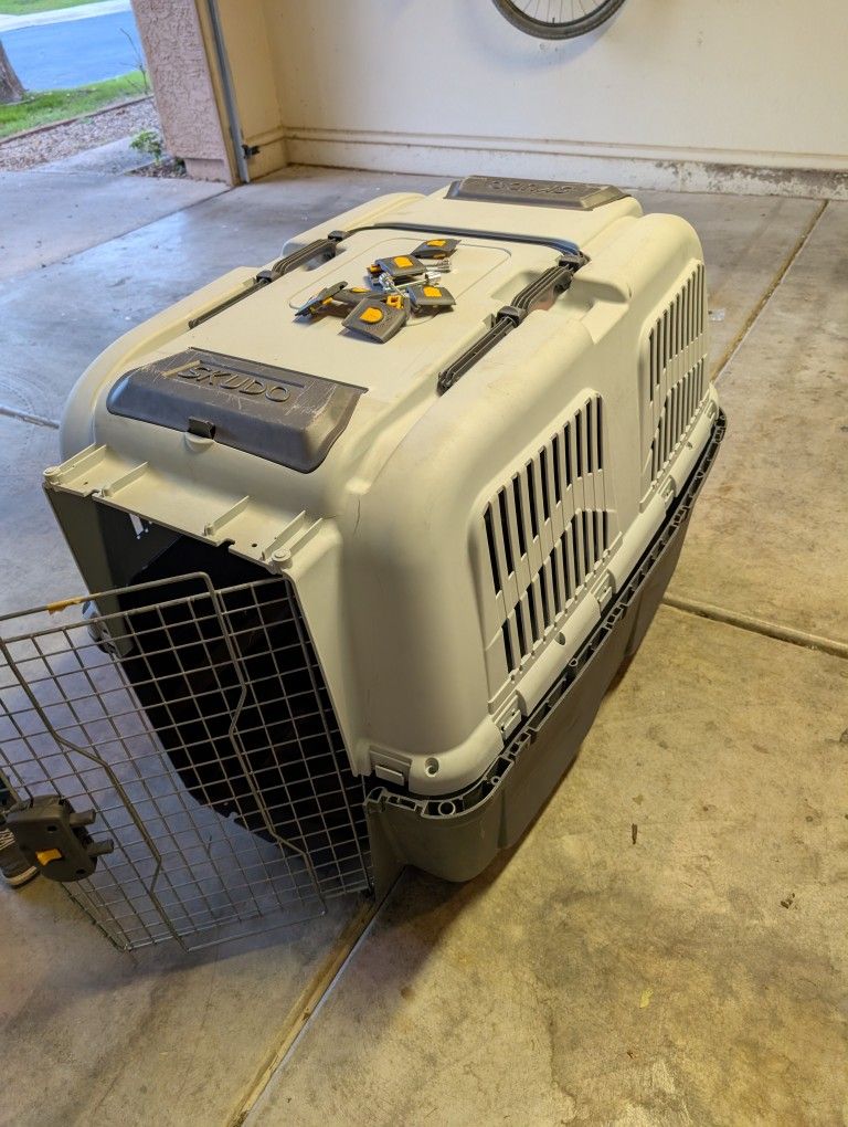 Extra Large Dog Kennel