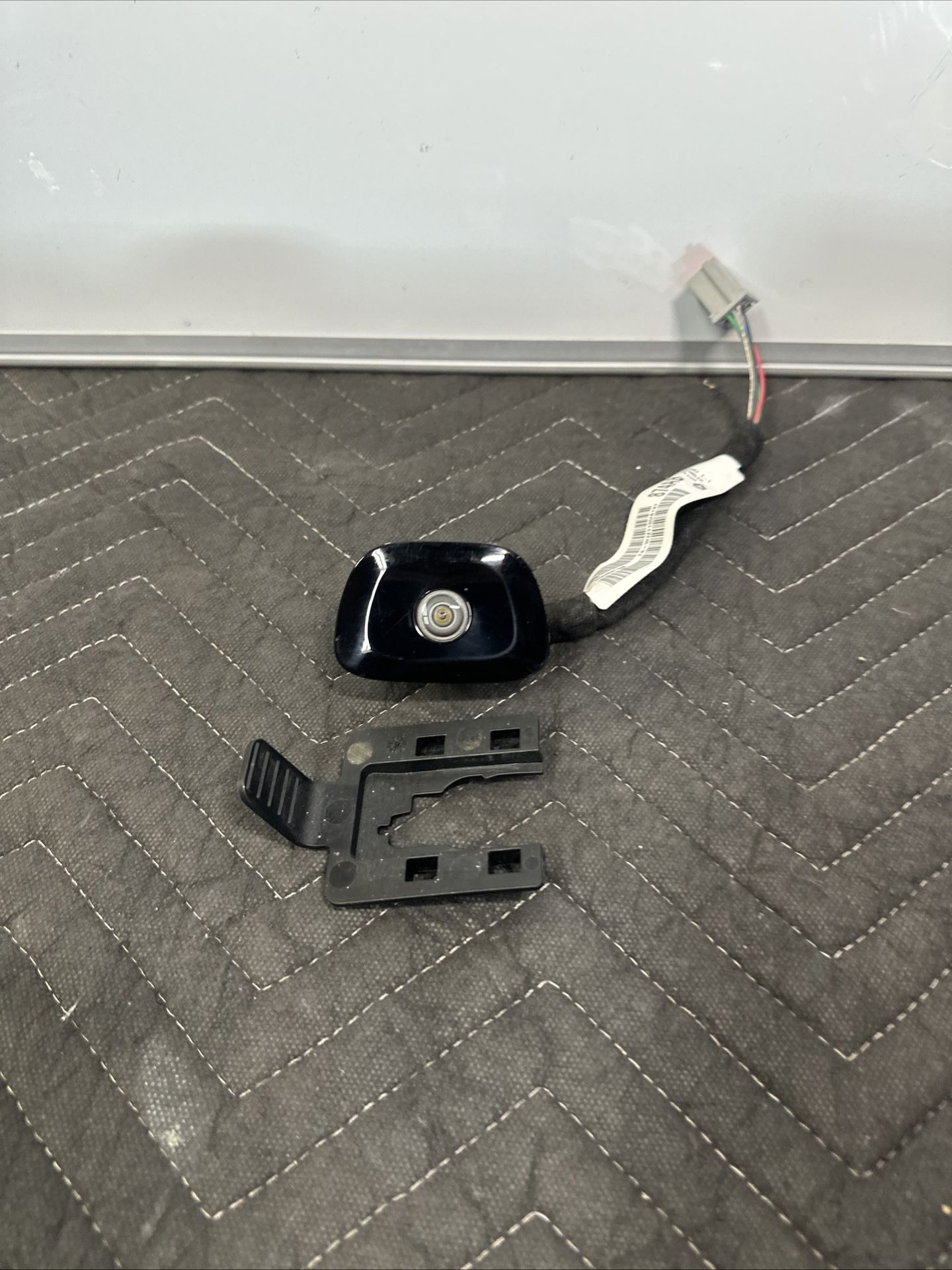 🌟OEM 15-23 Dodge Charger Rear Reverse Backup Parking Assist Camera P(contact info removed)4AB