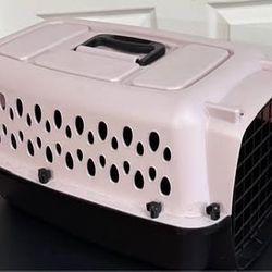 Cat/Dog Hard Shell Carrier Case just $10 