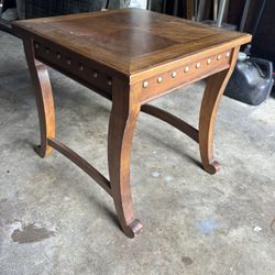 End Table/Stand