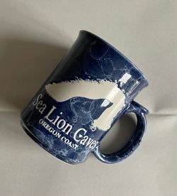 Vintage 12-oz Embossed Blue Marble Sea Lion Caves Souvenir Mug