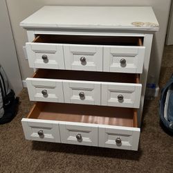 White Drawer Chest With Shelf 