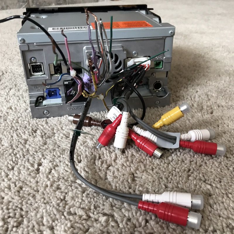 Pioneer. AVICZ130BT CAR receiver with gps for Sale in Plainfield, IL