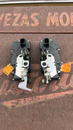 Rear door lock actuators 2008 CHEVY GMC TRUCK