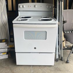 GE Stove