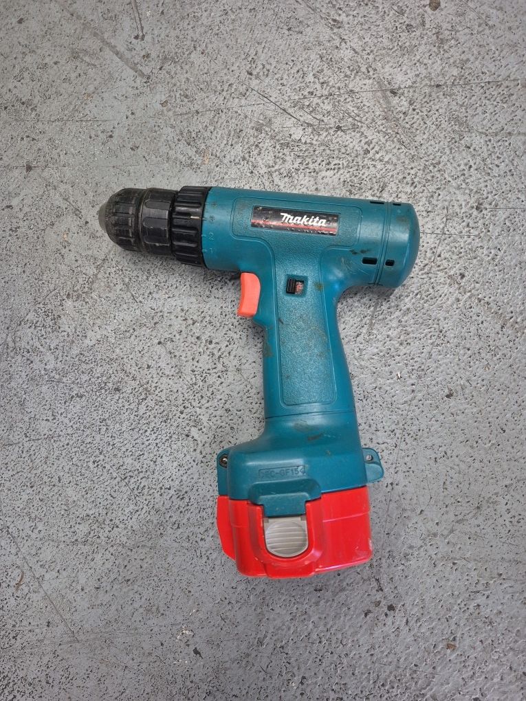 Makita 6223D Cordless 12v 3/8" Drill Driver With Battery