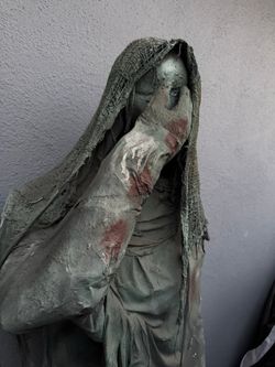 Halloween prop