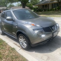 2012 Nissan Juke 177000 MaLles  Good A/C Rum An Drive Good No Mecanic ProbLe Need. bonde TitLe I Ave CLean Vin An I Ave BiLL Of SaLe. We Ave For 3year