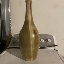 Wood-Grain Ceramic Vase
