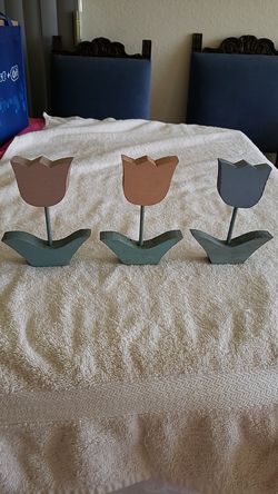 3 Wooden Painted Flowers Tulips? Read Below