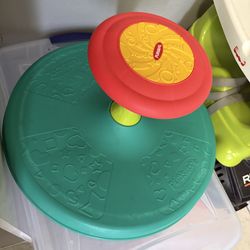 High chair & toys