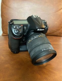 Nikon D300s w/17-70 IS Lens