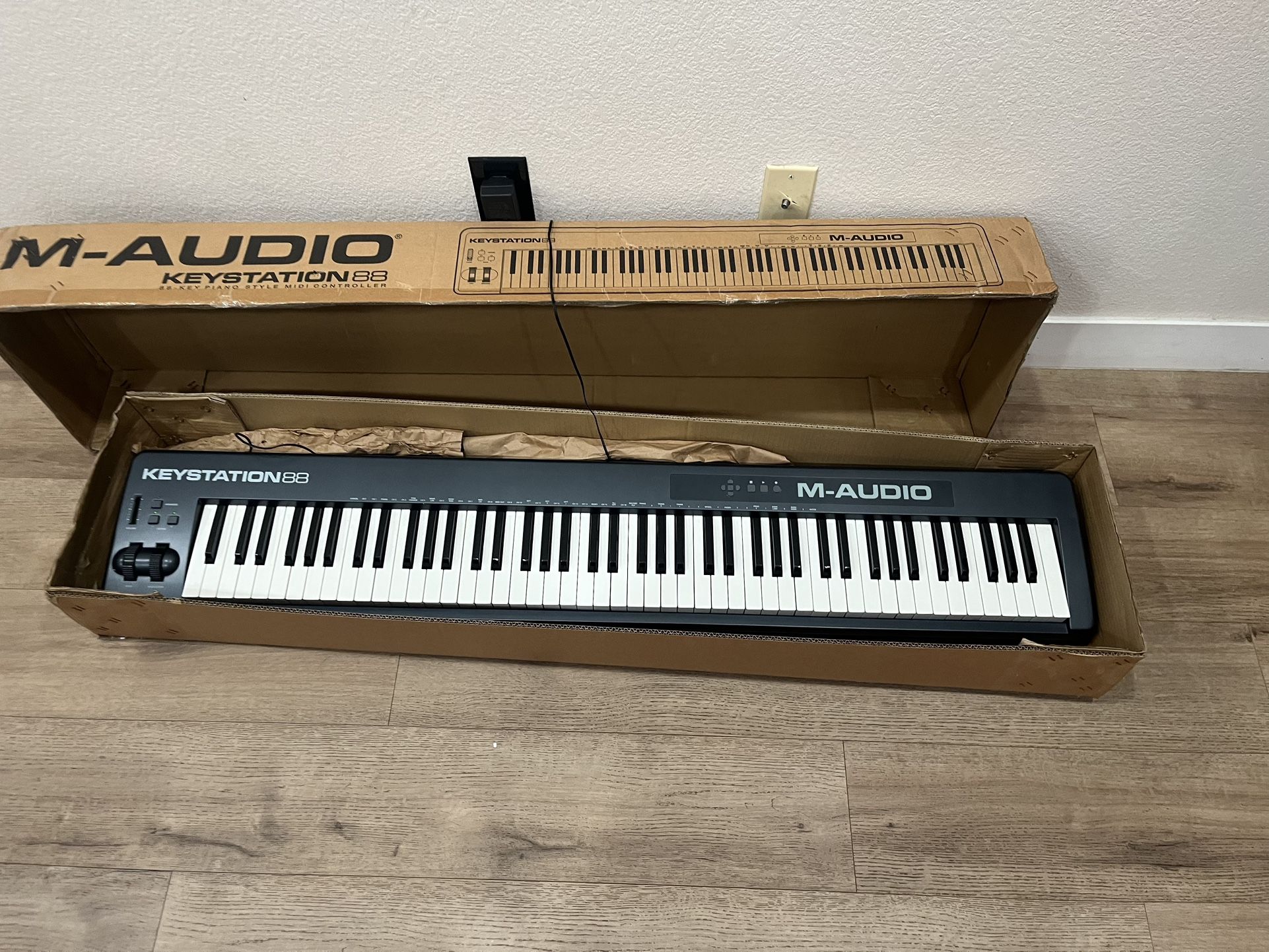 Piano Key Station 88