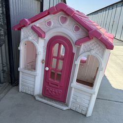 Children’s Toy House 