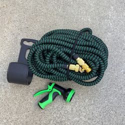 200FT  Expandable Garden Hose with Holder - Heavy Duty 
