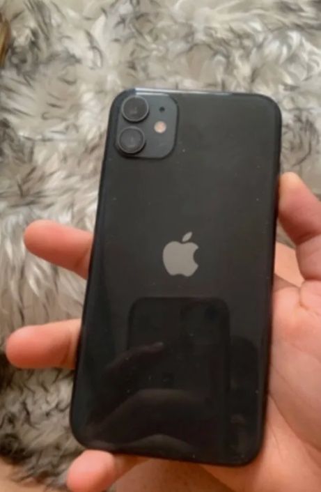 iPhone 11(black)