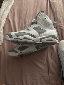 Air Jordan 6 White Cool Grey Sneakers Size 10.5