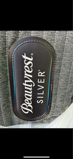 Full size mattress