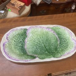Large Italian majolica leaf serving platter made in Italy