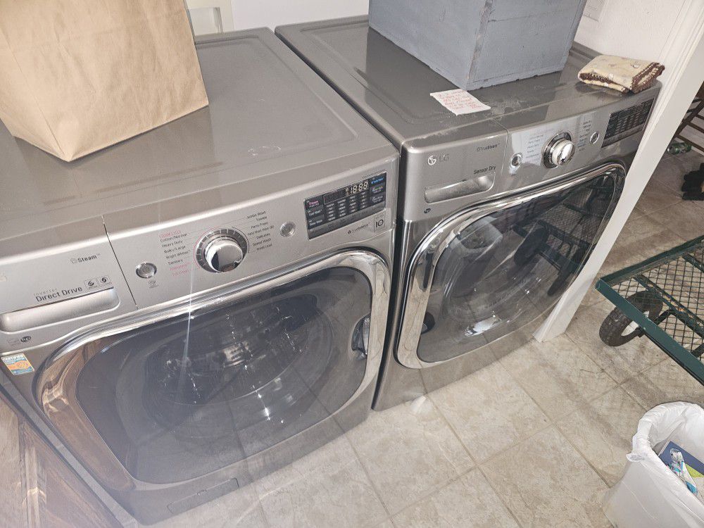 LG Washer Dryer Set 
