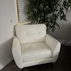 WHITE SOFA SINGLE SEAT  